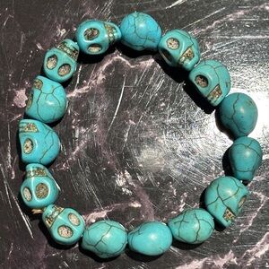 Turquoise Skull Bead Bracelet